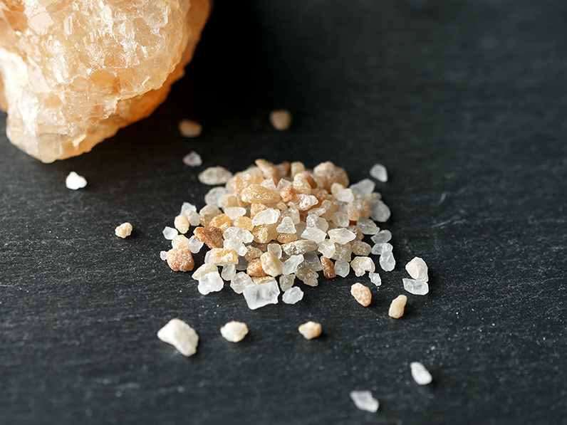 Saldoro_Salt-Facts-pink-salt